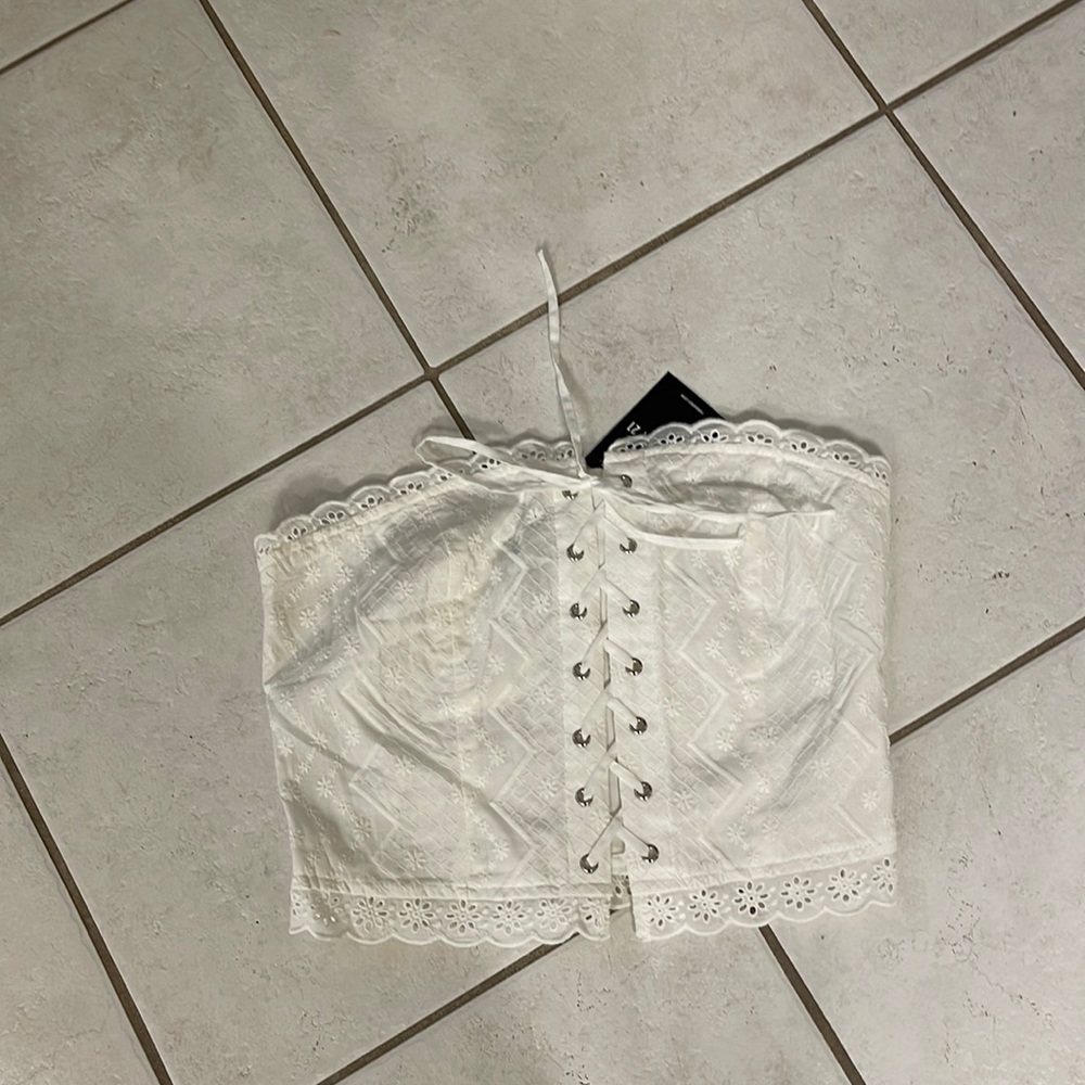 Adorable corset tube top white brand new with tags size large